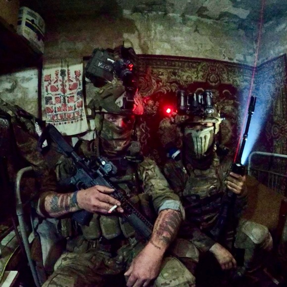 Meet your Posher, Daniel - Picture 3 of 15